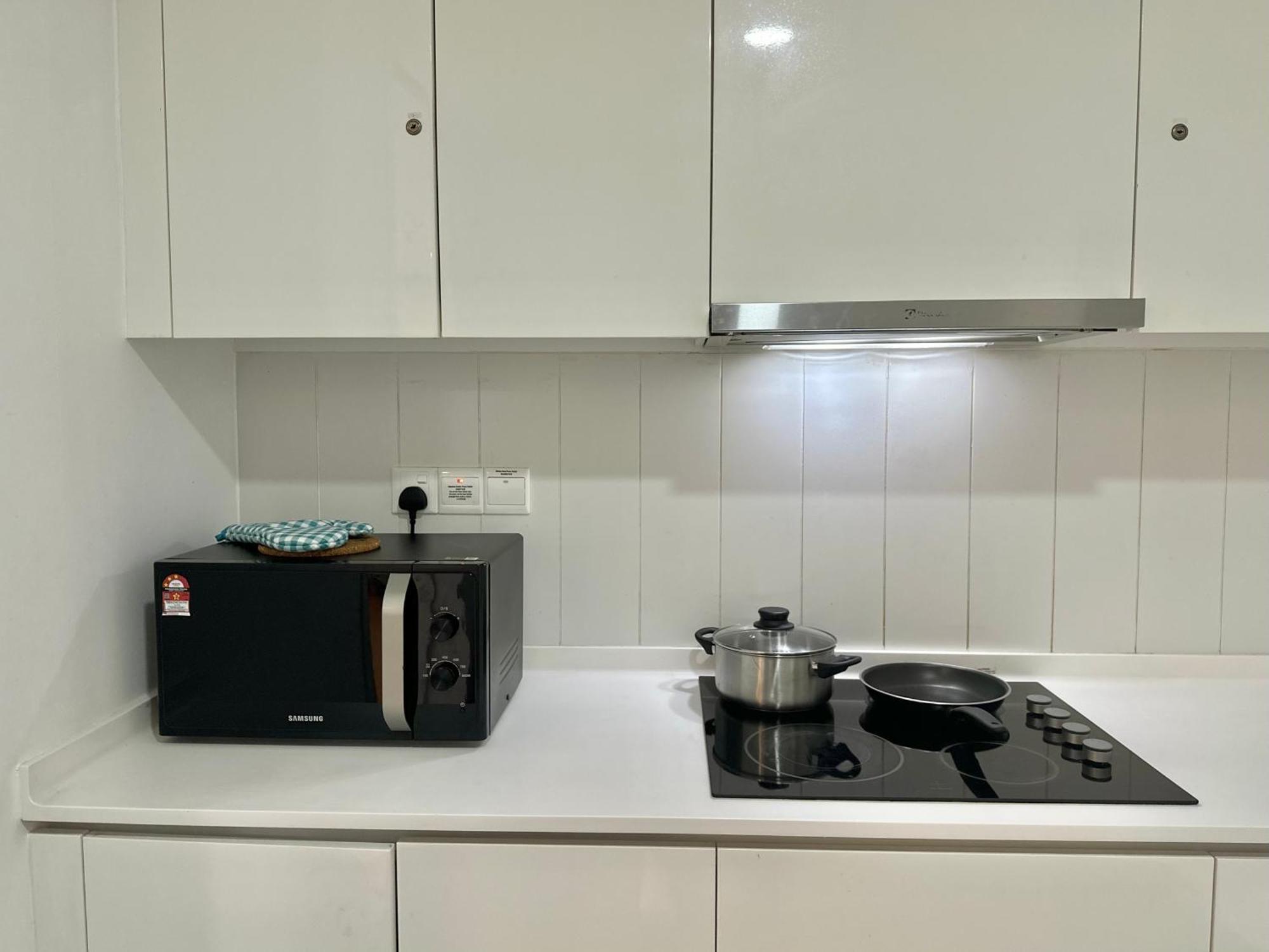 Manatidur@The Hub Ss2 Daire Petaling Jaya Dış mekan fotoğraf